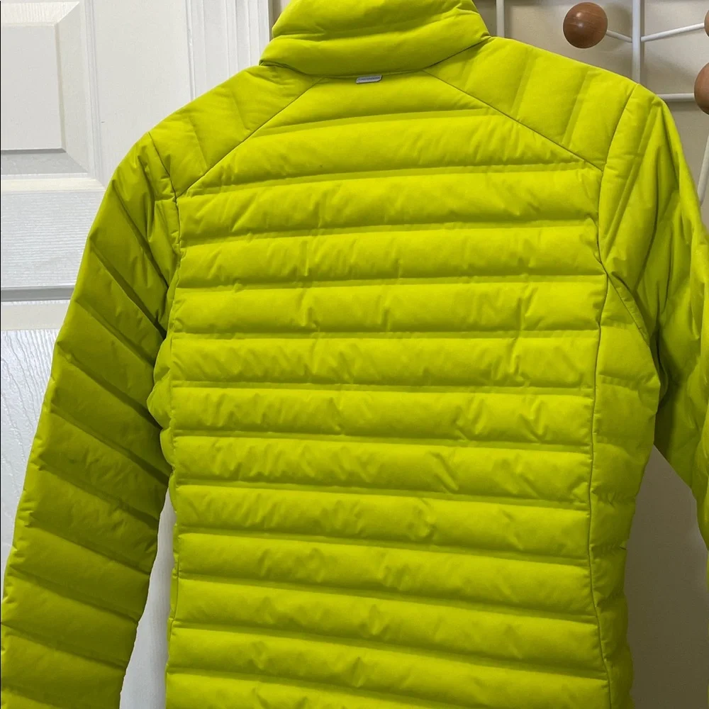 Mountain Hardwear - Outdoor Hard Shell Puffer Jacket - Lime Green - Small - Picture 6 of 10